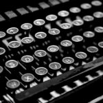 typewriter, antique, vintage-2653187.jpg